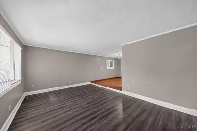 8769 Zodiac Drive, Springfield Township, OH 45231 - Photo 10