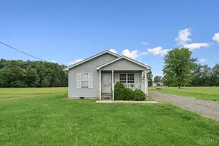 158 Montana Dr, Jackson Township, OH 45171 - Photo 2