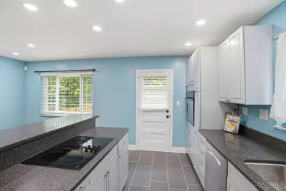 1944 Lehigh Avenue, Cincinnati, OH 45230 - Photo 14
