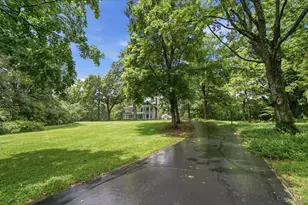 333 Springfield Pike, Wyoming, OH 45215 - Photo 2