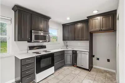 5228 Woodlake Drive, Delhi Township, OH 45238 - Photo 8
