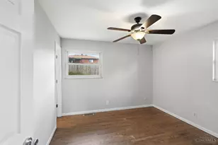 5228 Woodlake Dr, Delhi Township, OH 45238 - Photo 10