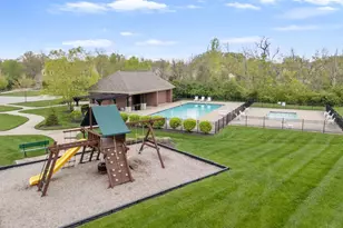 6404 Birch Creek Dr, Loveland, OH 45140 - Photo 54