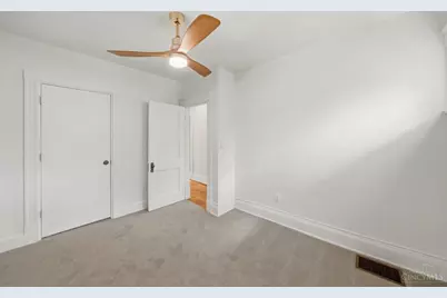 1943 Hewitt Avenue, Cincinnati, OH 45207 - Photo 20