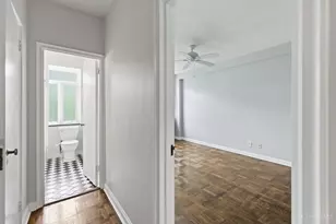 2372 Madison Rd, Cincinnati, OH 45208 - Photo 24