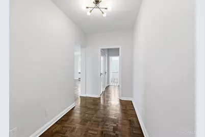2372 Madison Road #W3D, Cincinnati, OH 45208 - Photo 8