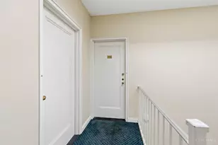 2372 Madison Rd, Cincinnati, OH 45208 - Photo 8