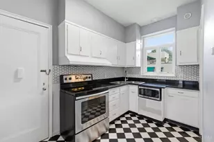 2372 Madison Rd, Cincinnati, OH 45208 - Photo 18