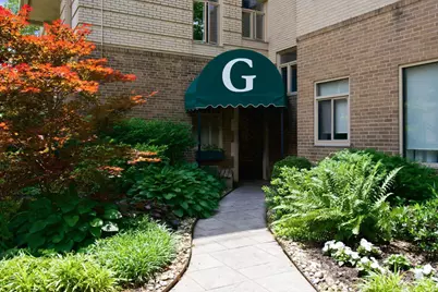 2372 Madison Road #W3D, Cincinnati, OH 45208 - Photo 2
