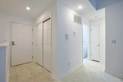 4341 Regency Ridge Court #303, Green Township, OH 45248 - Photo 4