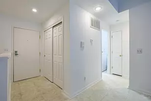 4341 Regency Ridge Ct, Green Township, OH 45248 - Photo 4