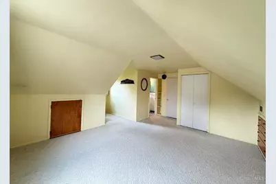 53 Hadley Road, Green Hills, OH 45218 - Photo 18