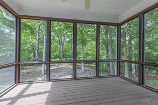 6879 Prairie View Dr, Hamilton Township, OH 45039 - Photo 24