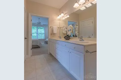 6879 Prairie View Drive, Hamilton Township, OH 45039 - Photo 18