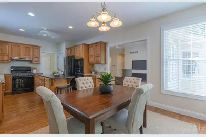 6879 Prairie View Drive, Hamilton Township, OH 45039 - Photo 12