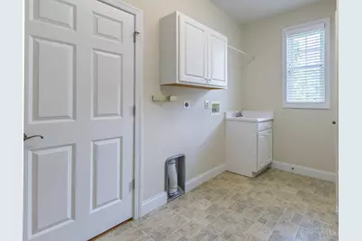 6879 Prairie View Drive, Hamilton Township, OH 45039 - Photo 20