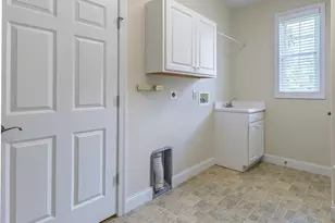 6879 Prairie View Dr, Hamilton Township, OH 45039 - Photo 20