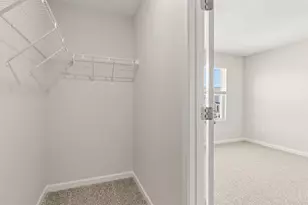 10363 Mae Ct, Colerain Township, OH 45251 - Photo 20