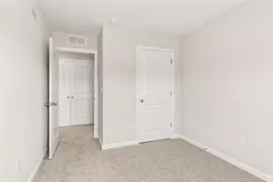10363 Mae Ct, Colerain Township, OH 45251 - Photo 28