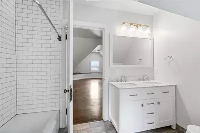 2412 Fairview Avenue, Cincinnati, OH 45219 - Photo 80