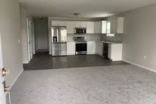 605 Diamond Loop, Middletown, OH 45044 - Photo 2