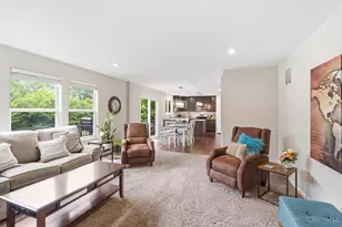 2574 Leonardo Way, Middletown, OH 45005 - Photo 8