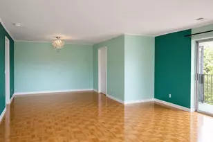 880 Rue De La Paix, Cincinnati, OH 45220 - Photo 6