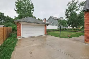 2003 Crane Ave, Cincinnati, OH 45207 - Photo 40
