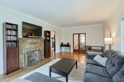 2003 Crane Avenue, Cincinnati, OH 45207 - Photo 10
