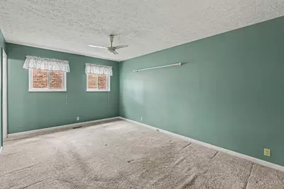 8496 Coran Drive, Anderson Township, OH 45255 - Photo 18