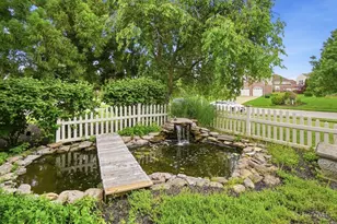 5594 Crestwood Dr, Mason, OH 45040 - Photo 2