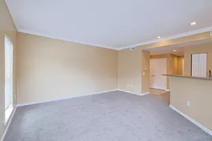 203 E University Ave, Cincinnati, OH 45219 - Photo 6