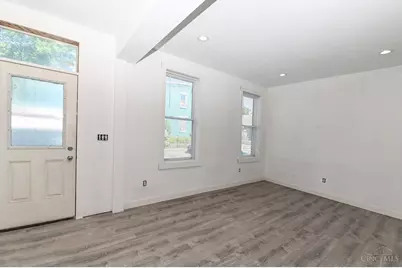 4251 Chambers Street, Cincinnati, OH 45223 - Photo 8