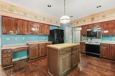 2363 Heather Hill Boulevard N, Anderson Township, OH 45244 - Photo 10