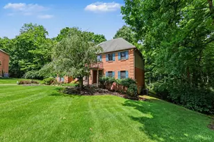 2363 Heather Hill Blvd N, Anderson Township, OH 45244 - Photo 4