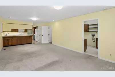 11119 Embassy Drive, Forest Park, OH 45240 - Photo 18