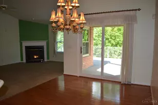6048 Eden Pl Dr, Green Township, OH 45247 - Photo 10
