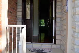 6048 Eden Pl Dr, Green Township, OH 45247 - Photo 2