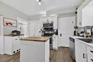 459 N Spring St, Wilmington, OH 45177 - Photo 8