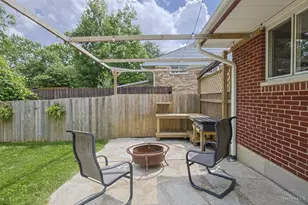 3958 Ridgecombe Dr, Cincinnati, OH 45248 - Photo 24