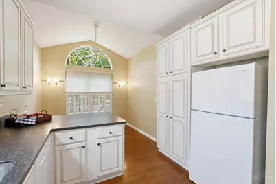 9490 Carriage Run Circle, Deerfield Township, OH 45140 - Photo 22