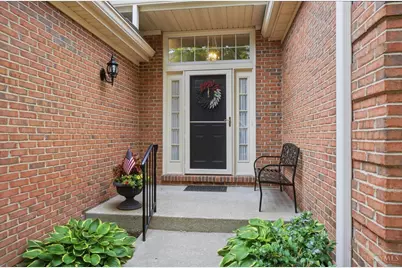 9490 Carriage Run Circle, Deerfield Township, OH 45140 - Photo 4