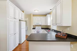 9490 Carriage Run Cir, Deerfield Township, OH 45140 - Photo 20