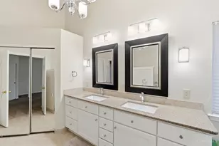 9490 Carriage Run Cir, Deerfield Township, OH 45140 - Photo 32