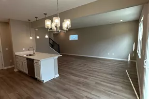 594 Dedication Ln, Union Township, OH 45245 - Photo 8