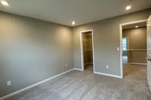 594 Dedication Ln, Union Township, OH 45245 - Photo 32