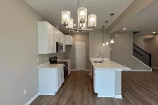 594 Dedication Ln, Union Township, OH 45245 - Photo 10