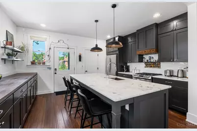4229 Kirby Avenue, Cincinnati, OH 45223 - Photo 10