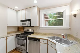 3616 Hedgerow Ln, Cincinnati, OH 45220 - Photo 12