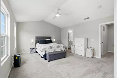 11911 Abbeytown Drive, Cincinnati, OH 45251 - Photo 32